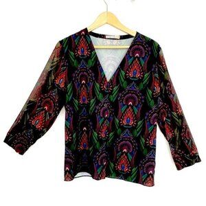 Alice + Olivia colorful Abstract Roll Sleeve Vneck 3/4 sleeves Blouse Small